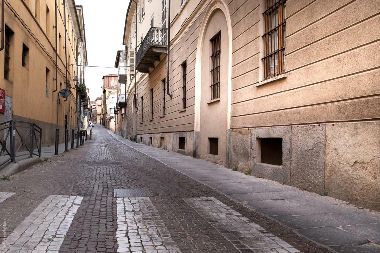 Roero Suite In The City Center Asti Luaran gambar